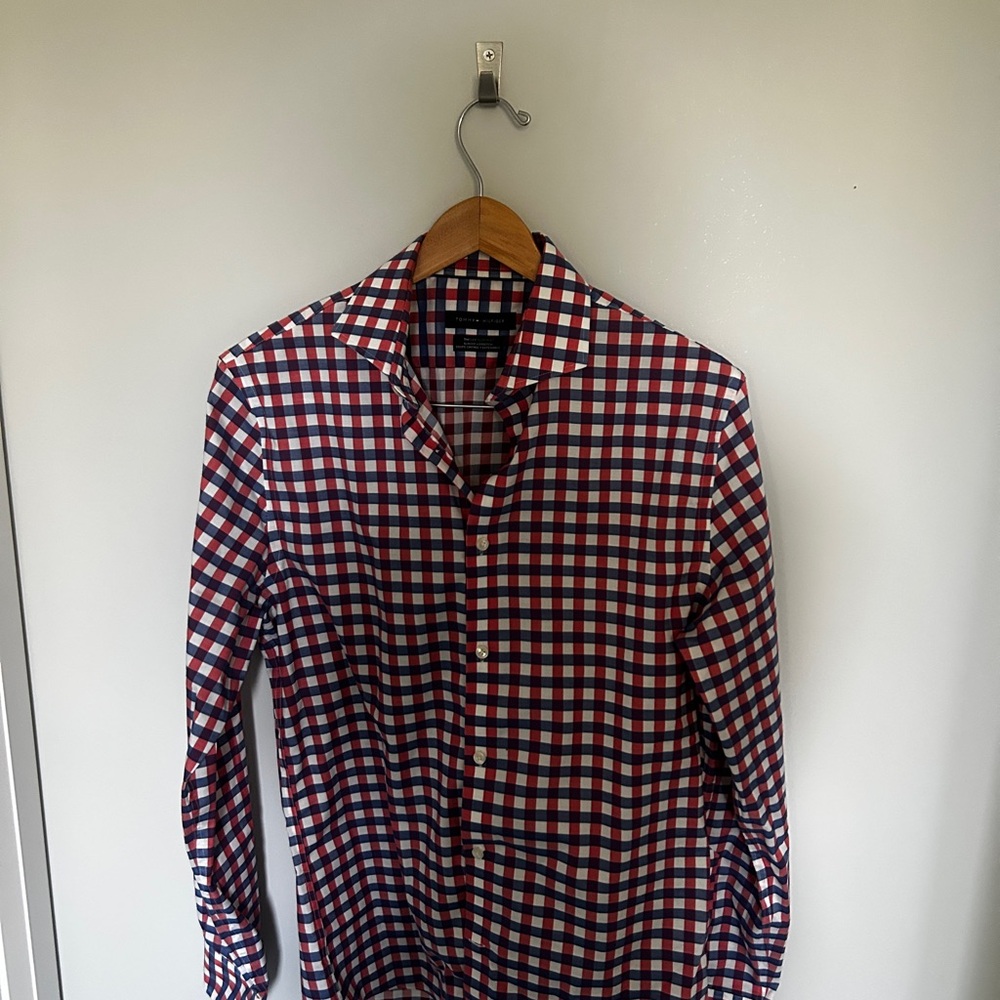 Tommy Hilfiger Red and Blue Casual Button Down Shirt